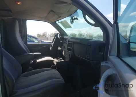 2013 Chevrolet Express 2500 Work Van from USA, damaged, VIN 1GCWGFCA0D1184837